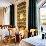 Apfelblüte Hotel Wendorf (Mecklenburg-Vorpommern)